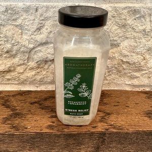 Bath & Body Works Stress Relief Eucalyptus Spearmint Bath Soak Aromatherapy
